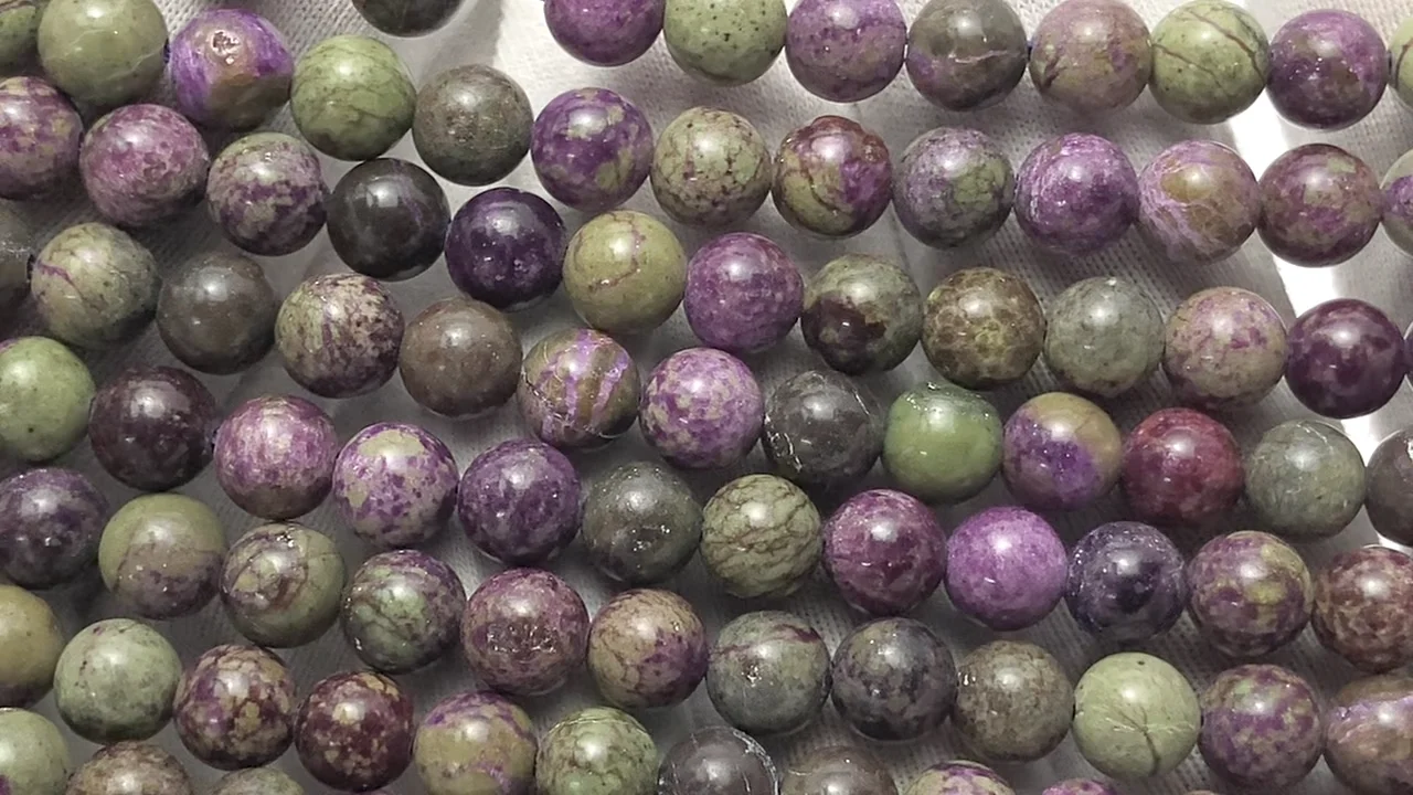 アトランティサイト（サーペンティンwithスティヒタイト） ラウンド6mm