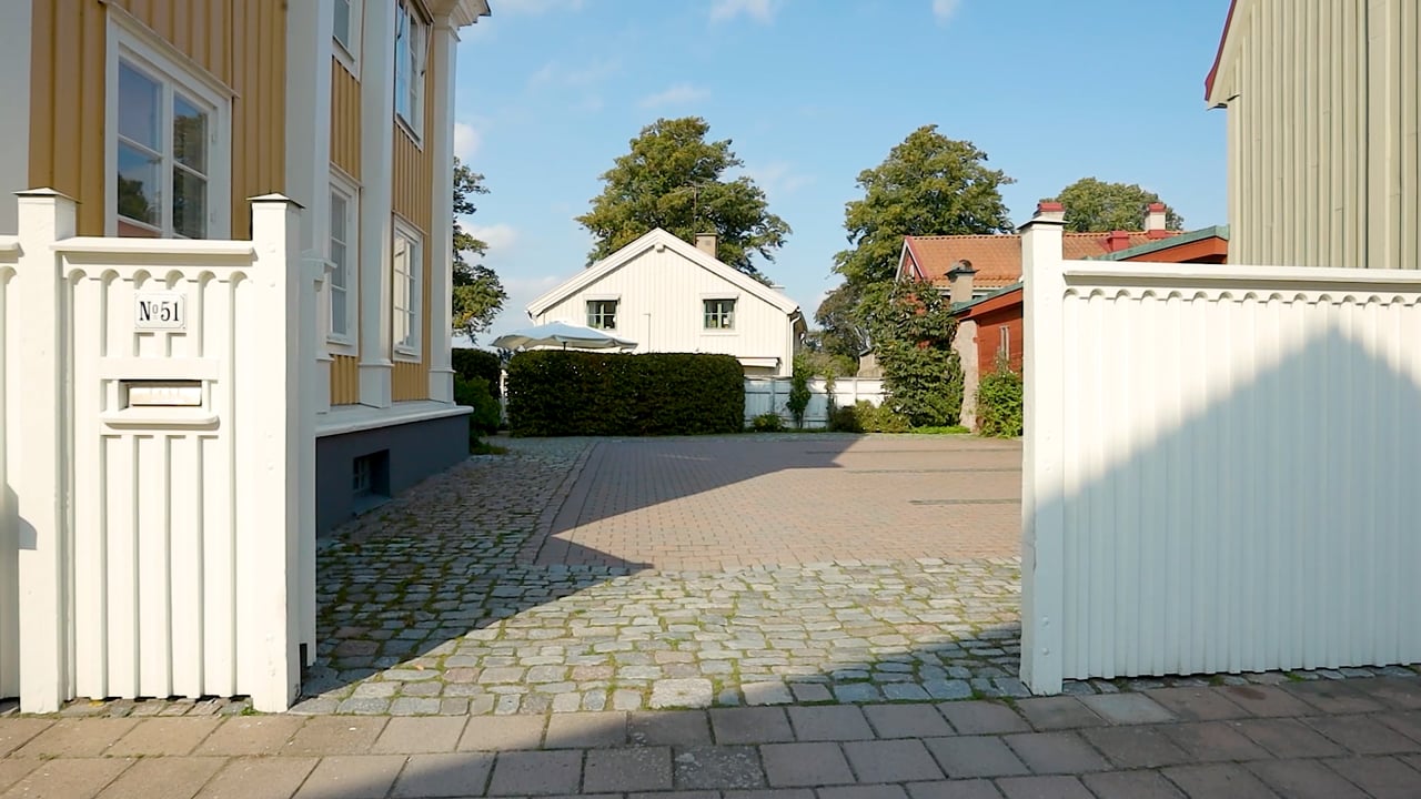 402 m² Villa på Norra Långgatan 51 & 53 Kvarnholmen Kalmar kommun - video