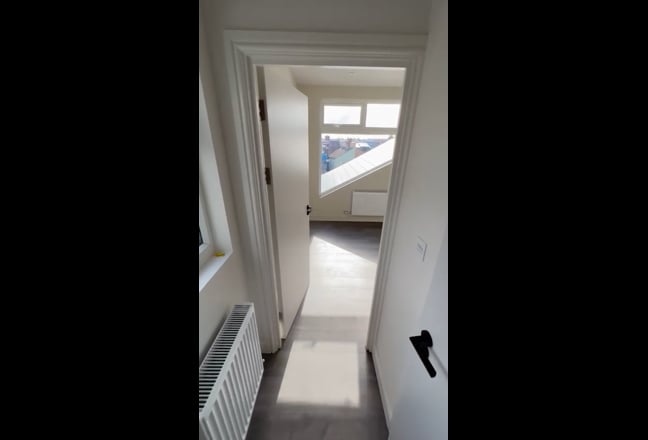 Nice Bed Flat in Croydon  Main Photo
