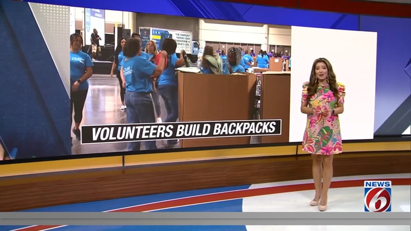 WKMG 6 | Volunteers fill backpacks for 25k Central Florida students