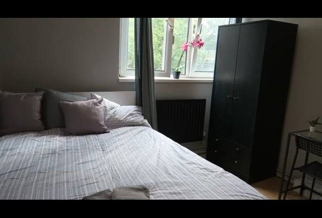 ✨ Bright Double Room in Poplar – All Bills Include Main Photo