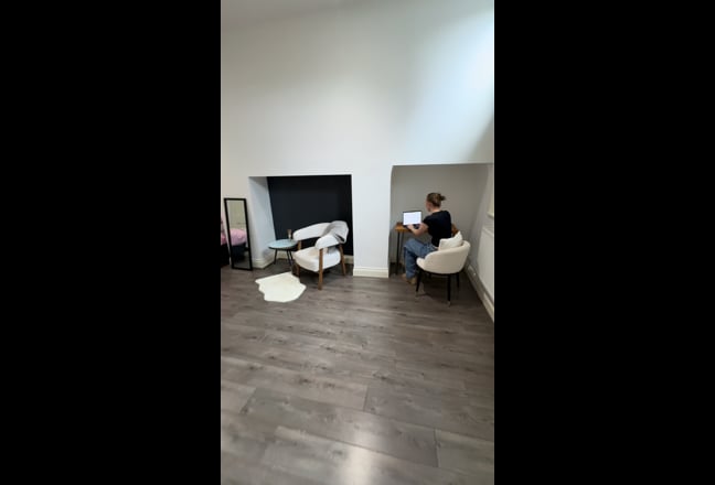 One Bed Apt with All Bills Included Main Photo