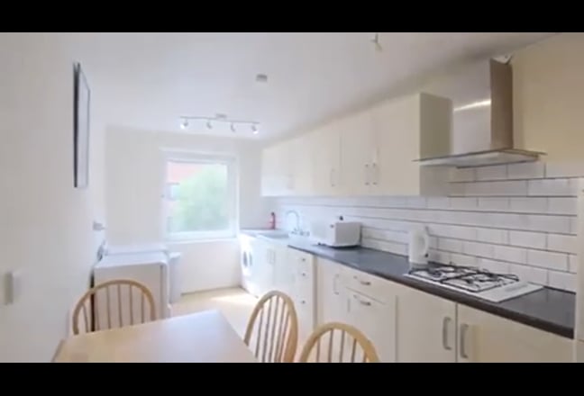 Double bedroom in King's Cross avail on 26/10/25 Main Photo
