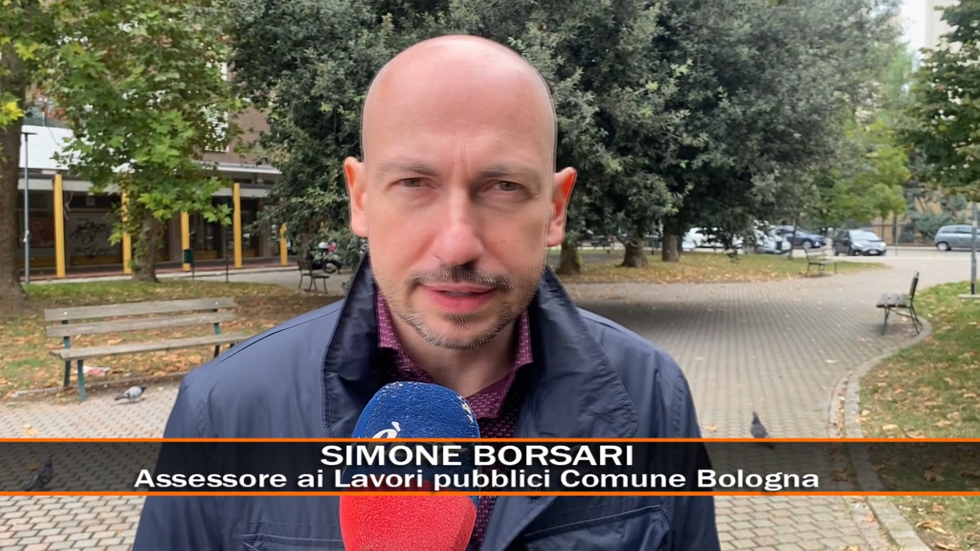 Scuole elementari nel plesso Carracci, l’assessore Simone Borsari risponde ai genitori