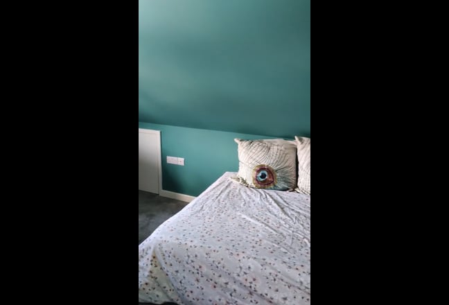 Video 1: Room