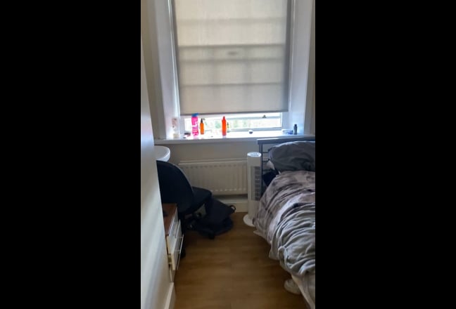7 person affordable flat close to city centre  Main Photo
