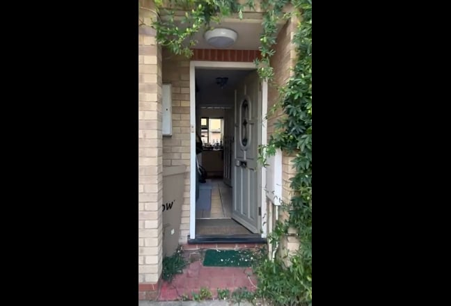 Double room in small house share (CB1) Main Photo