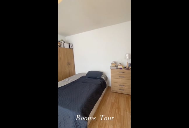 Double room, Spacious flat, Lovely Neighbourhood Main Photo