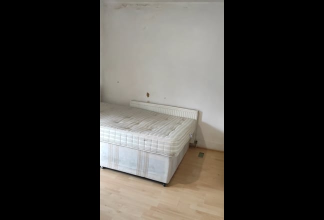 Accommodation available  Main Photo