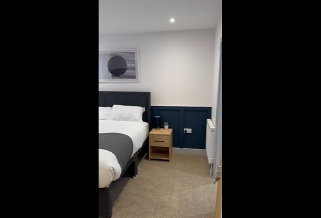 Last Room Available - High Spec, Modern Hmo  Main Photo