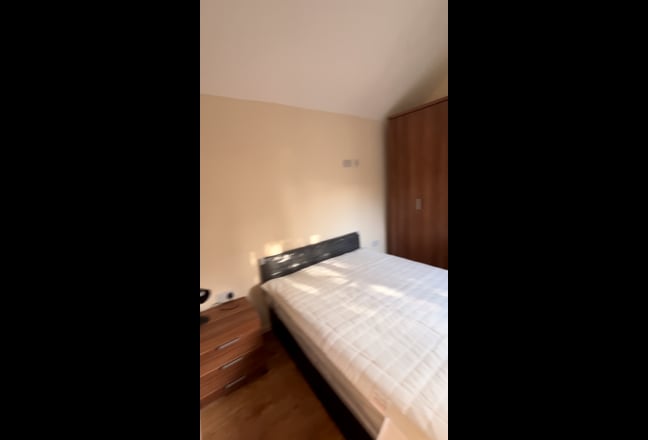  1 bedroom Annex/ double room with ensuite Main Photo