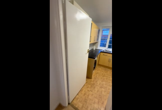 Beautiful double room in North Finchley Main Photo