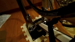 PWT WTS12 スチール製 振れ取り台｜20〜29インチ対応・スルーアクスル