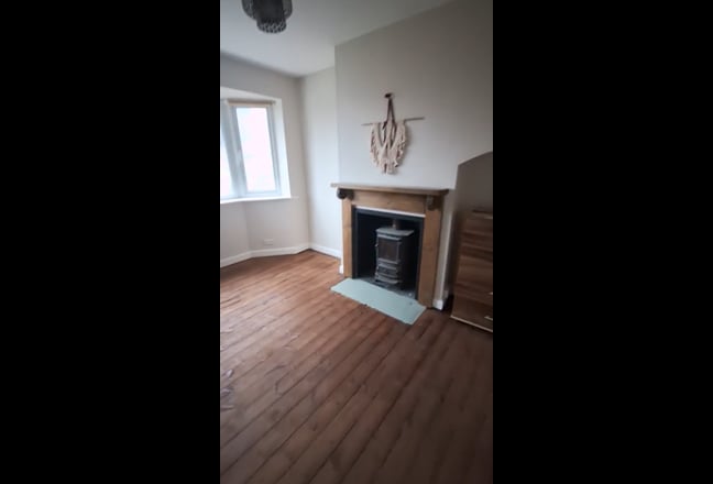 Beautiful double room (Fully furnished) Main Photo