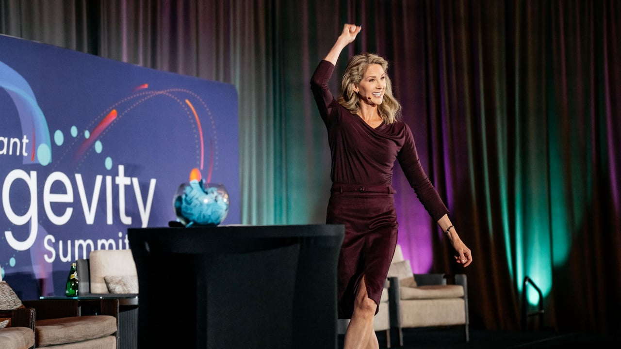 Amy McWhirter Live MC Reel