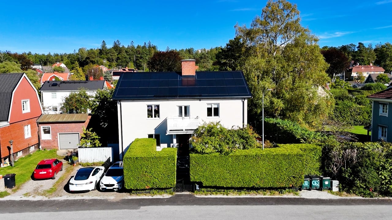 8 rum Villa på Grödingevägen 85 Östertälje Södertälje kommun - video