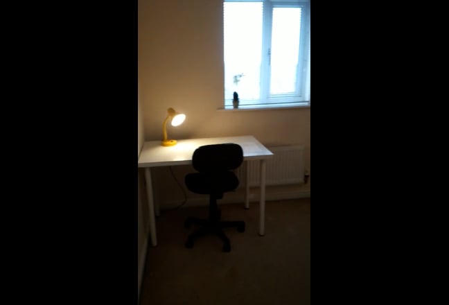  Double Room  £450 inclusive bills Main Photo
