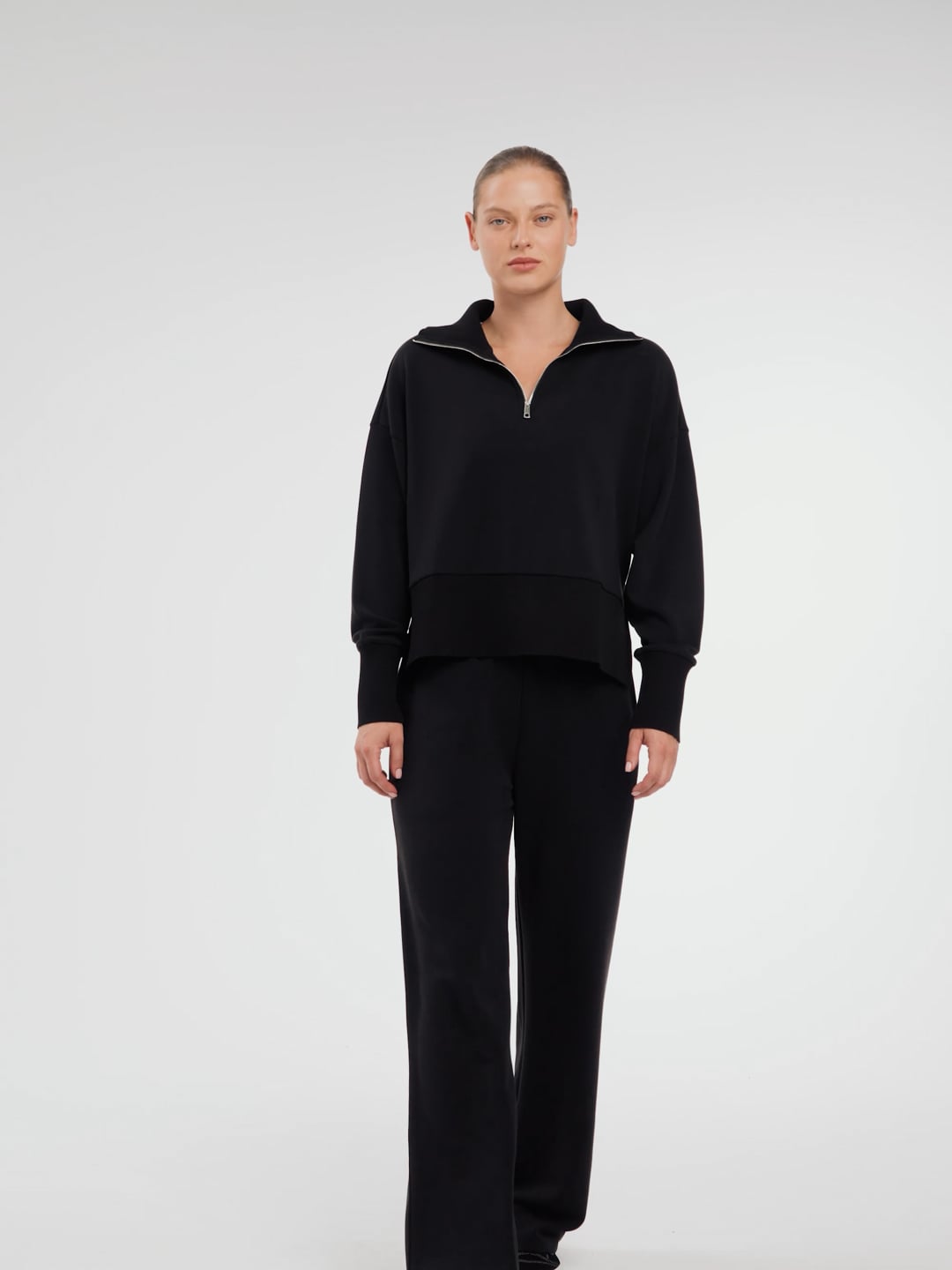 סווטשירט גולף מבד רך ונעים למגע