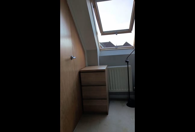 Excellent double room in Newbury Park furnished Main Photo