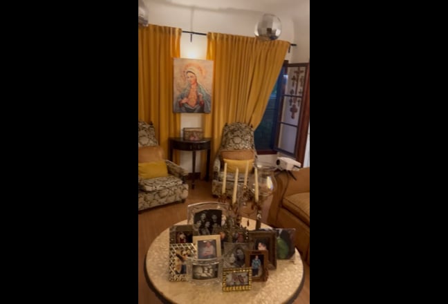 Furnished room with private entrance  Main Photo