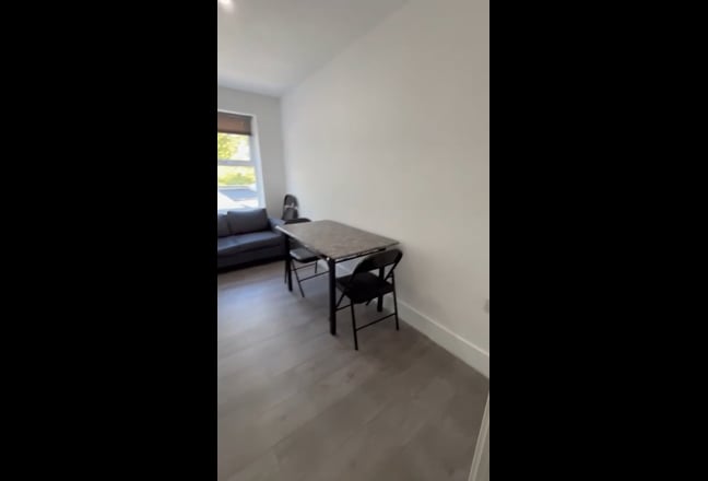 New 1 Bedroom Flat Turnpike Lane N8  Main Photo