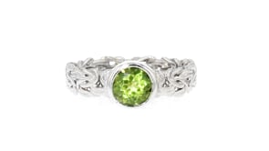 .90 Carat Bezel-Set Peridot Byzantine Ring in Sterling Silver