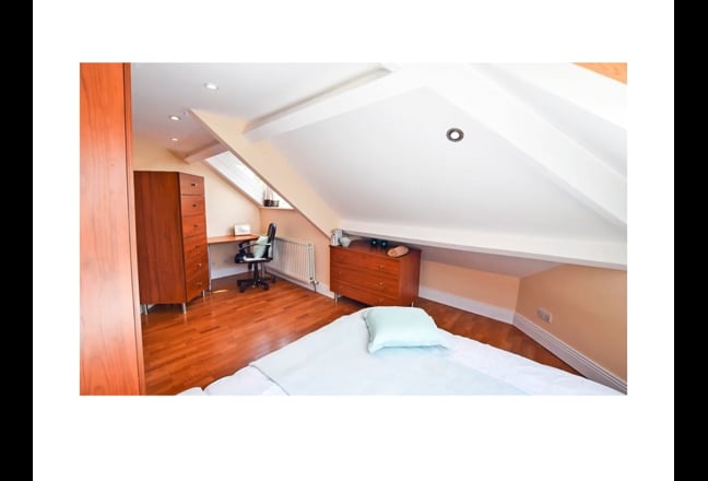 Video 1: Exterior of Jesmond Houseshare