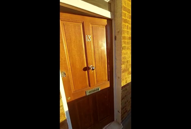 Video 1: Room 1 - £850 pcm - bills included