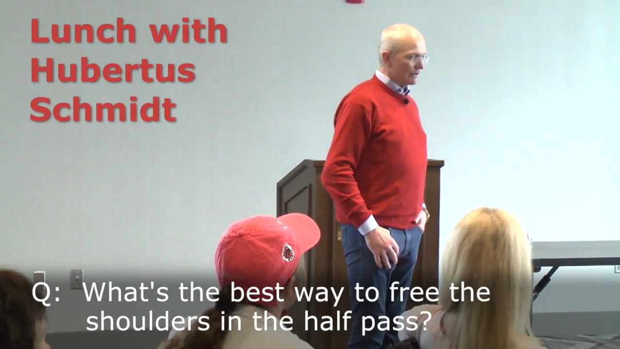 Free the Shoulders in the Half Pass | Hubertus Schmidt