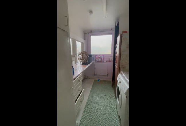 Property Guardian 2 Bed Flat  Main Photo