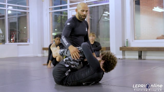 Half Guard Pass to Headquarter to Side Control