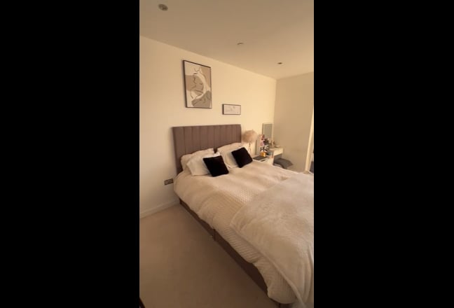 Double Room Available from 1st November  Main Photo