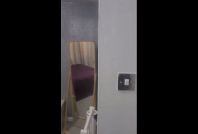 Beautiful Double Bedroom For Single Person- RM7  Main Photo