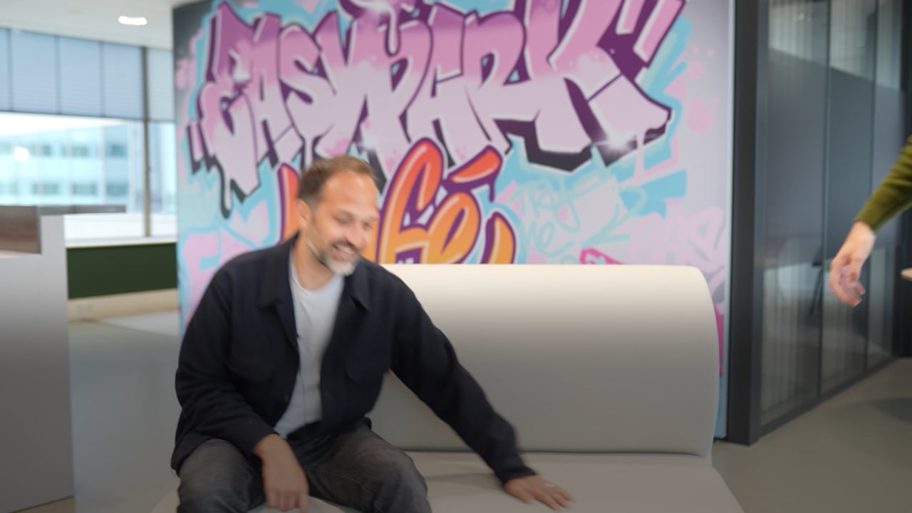 How EasyPark Group keeps users informed with RCS