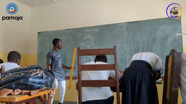 Couture et insertion