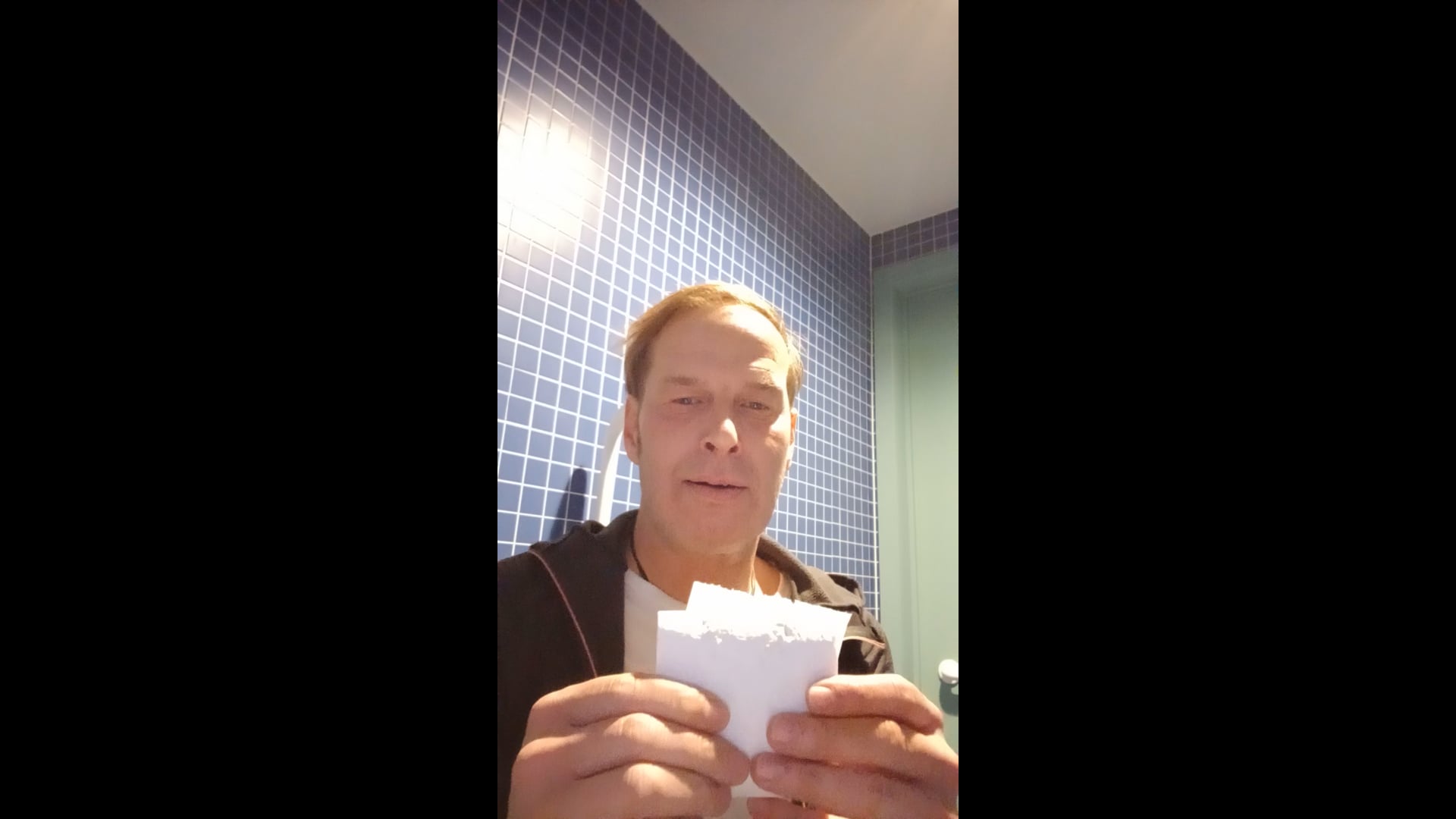 Marc Hens - Genieten van wc-papier