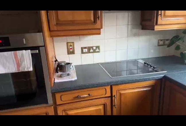 Double room in East Acton (zone 2) bills included Main Photo
