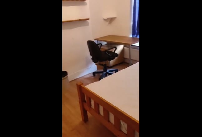Great Single room in good area 5mins to town Main Photo