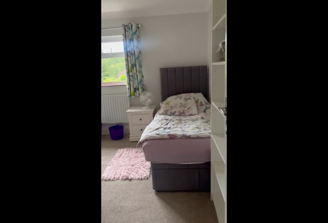 Spacious Double Room in Bletchingley Main Photo