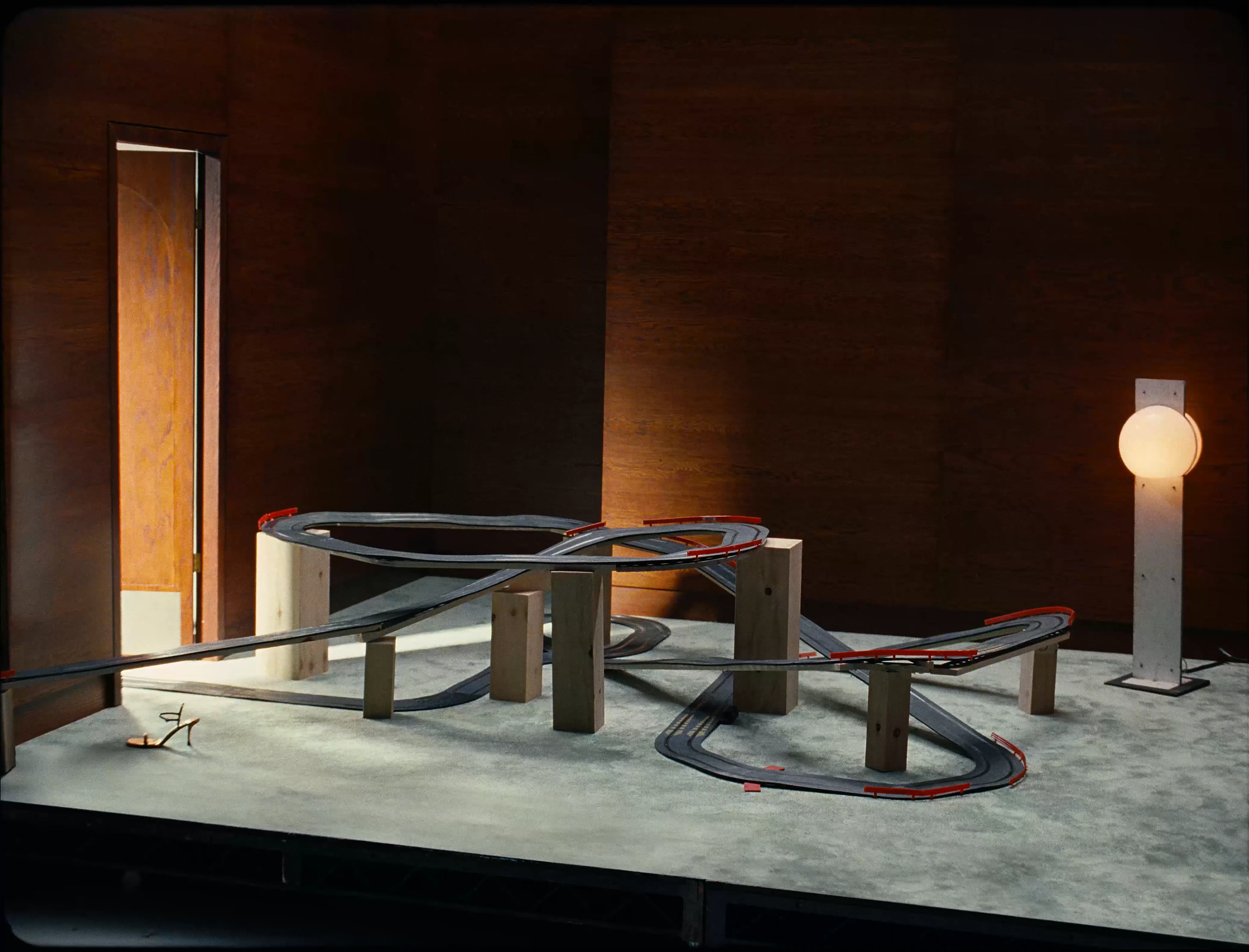 Motion — Lisa Jahovic, Mini Title 2026