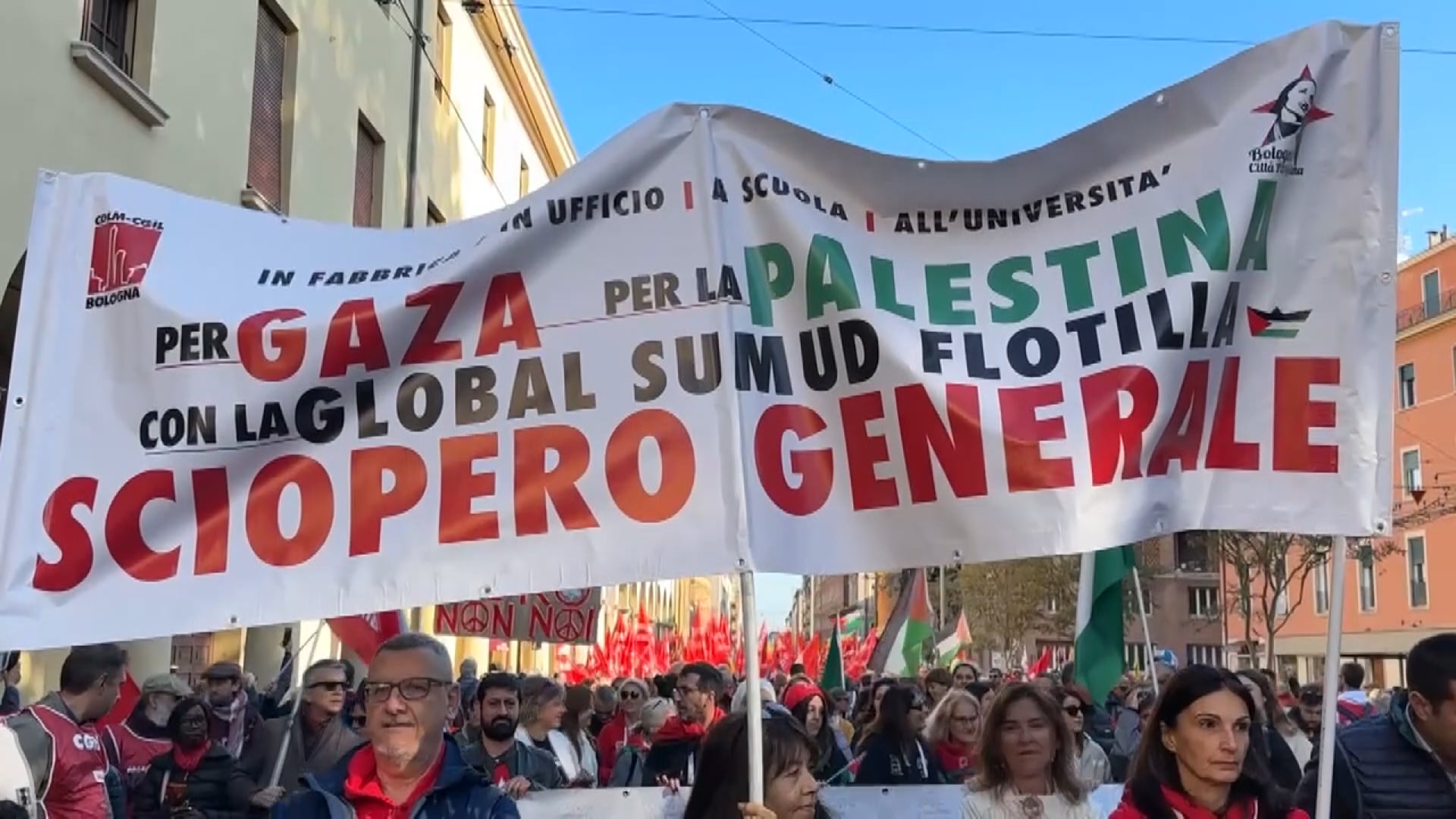 Manifestazione Bologna, CGIL: “Siamo in 100mila”