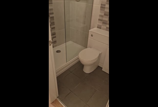 Video 1: Lounge