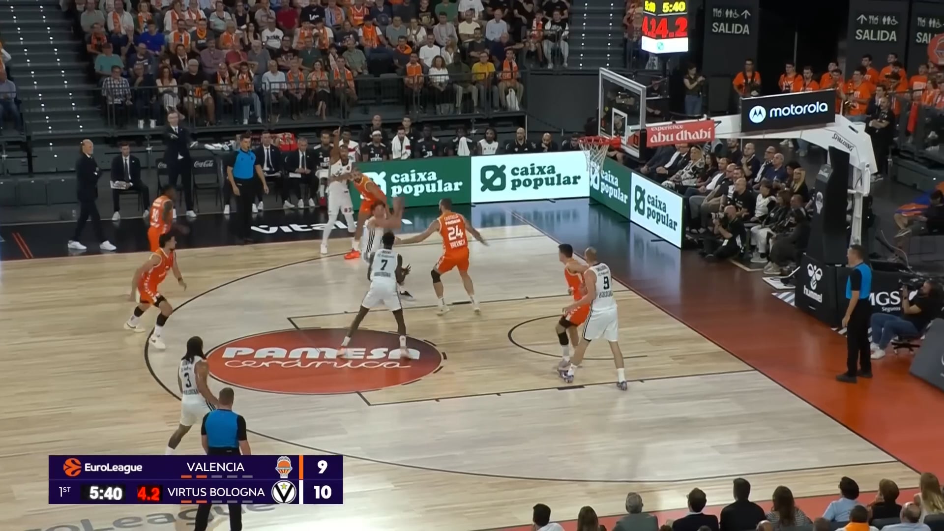 La Virtus cade a Valencia, alla Roig Arena finisce 103-94