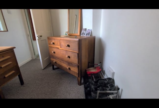 Single room in Golden Triangle, bills included Main Photo