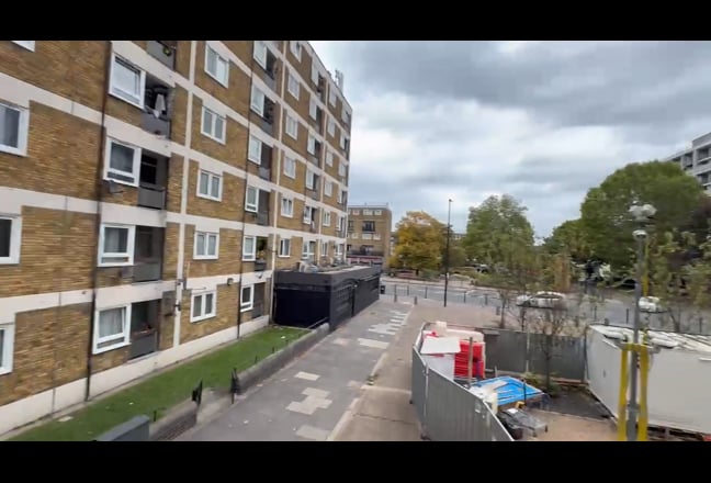 4 Bed HMO Flat With Balcony Near Whitechapel, E1 Main Photo