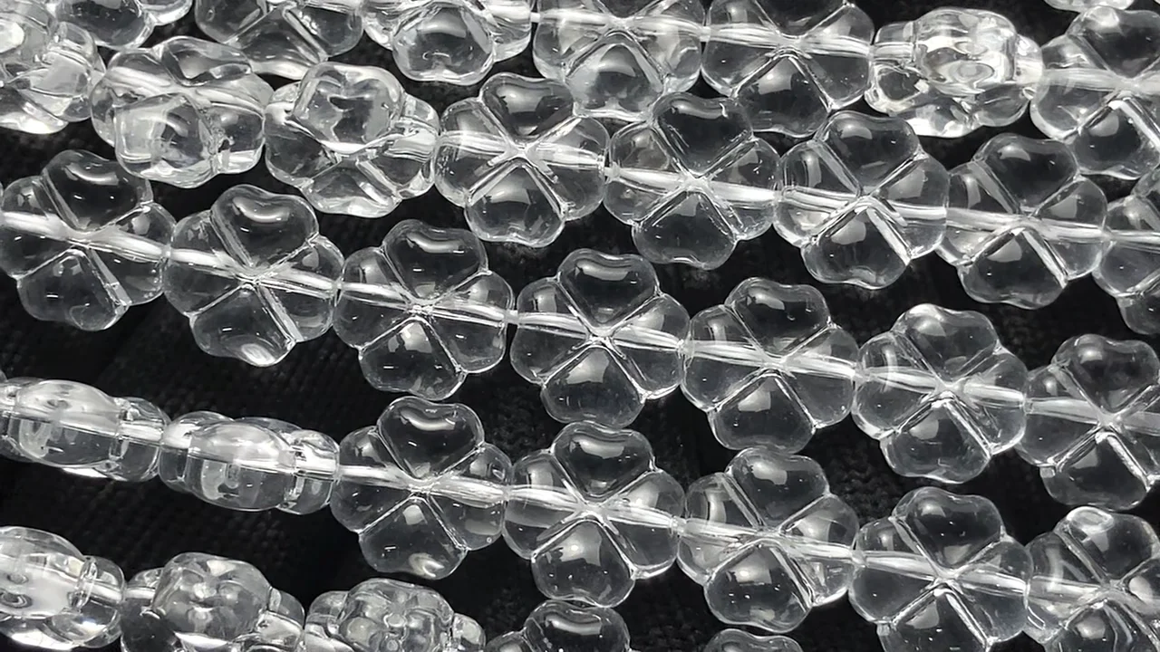 クリスタル（溶錬水晶） 四つ葉のクローバー10×10mm 1連｜天然石ビーズ