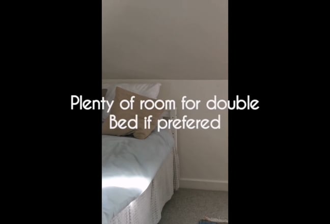 Iford Double room with storage & own bathroom  Main Photo