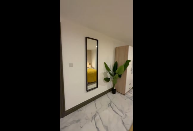 🏡 High-End Studio Flat – Victoria Park Main Photo