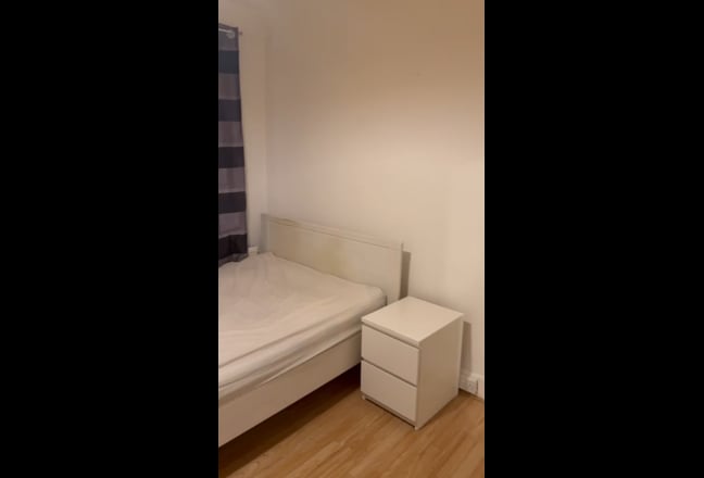 Modern Double Room – Prime Living ✨ Main Photo
