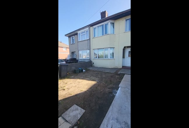 Fully Furnished Double Room in Avonmouth  Main Photo